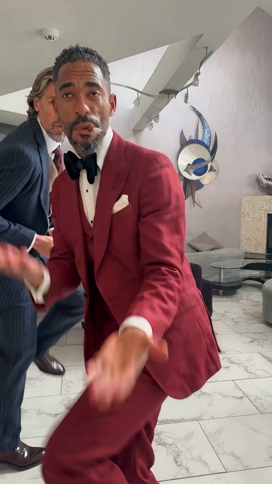 Frame from the supplied Toc Toc sample video